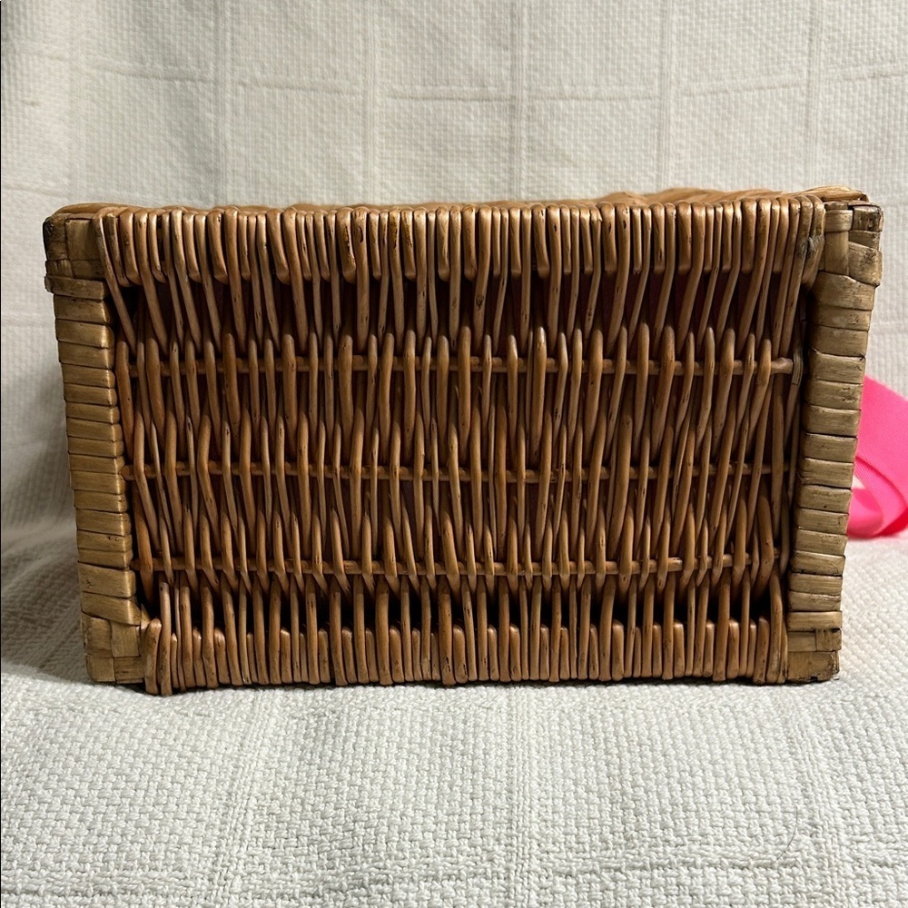 Lilly Pulitzer Insulated Wicker Wine Basket With Strap - Picture 5 of 7